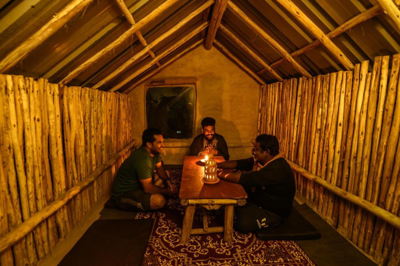 Anandavana Jungle Living By Lexstays - Kanthalloor-Marayur Exterior photo